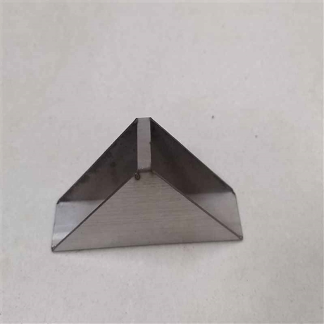 需求暴增!PCB设备产业链解析(图1)